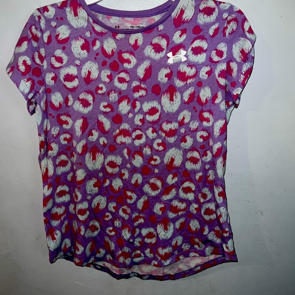 Under Armour Purple & Pink Cheetah Print Shirt Girls sz XL